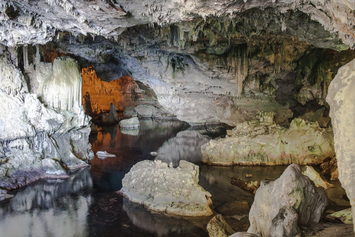 Gruta de Neptuno